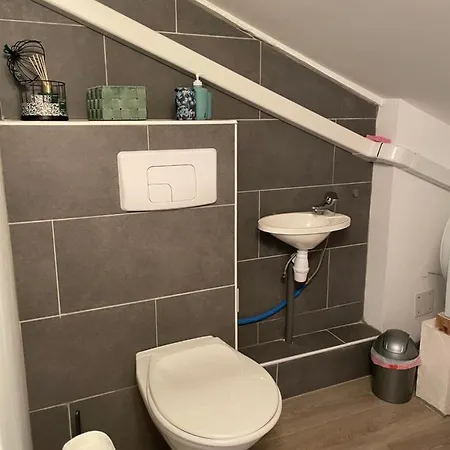 5 Mn A Pied De La Plage, Jolie Maison Tout Confort * Lucciana (Corsica)